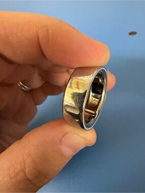 Oura Silver-tone Smart Ring with Polished Finish